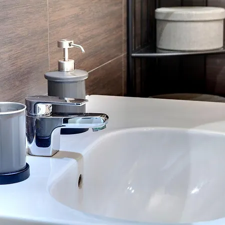 Glam Apartment Florence